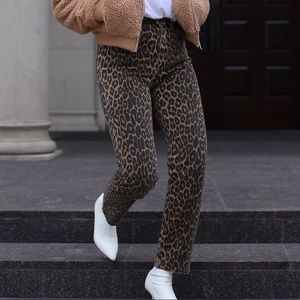 Zara high waisted straight leg leopard print jeans